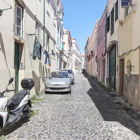 Typical Madragoa By Homing Apartamento *