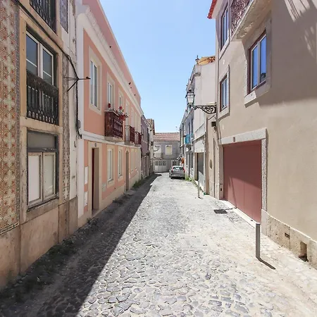 Typical Madragoa By Homing Apartament